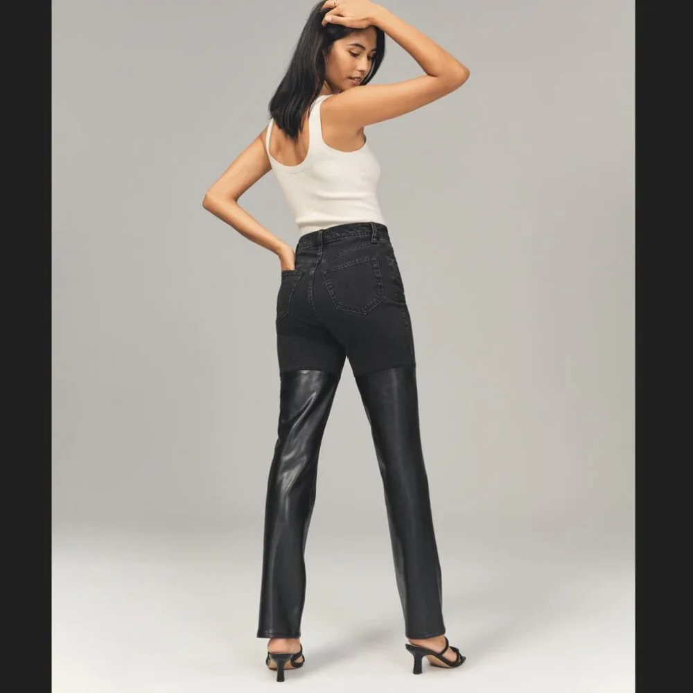 Abercrombie Women's Mixed Fabric Ultra High Rise 90s Straight Jean 14/33 Black - Picture 4 of 12